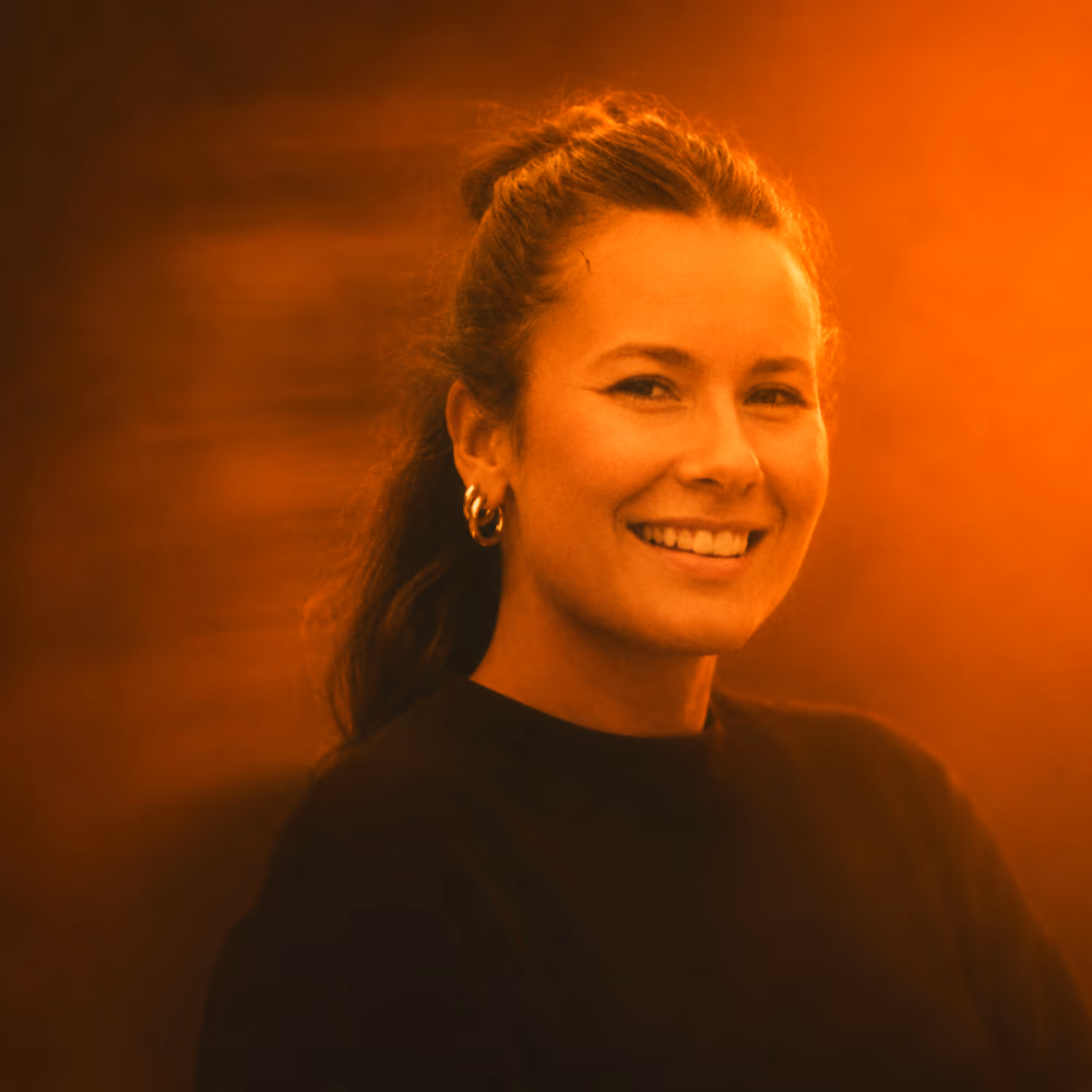 Jessica Weiss, Grafikerin